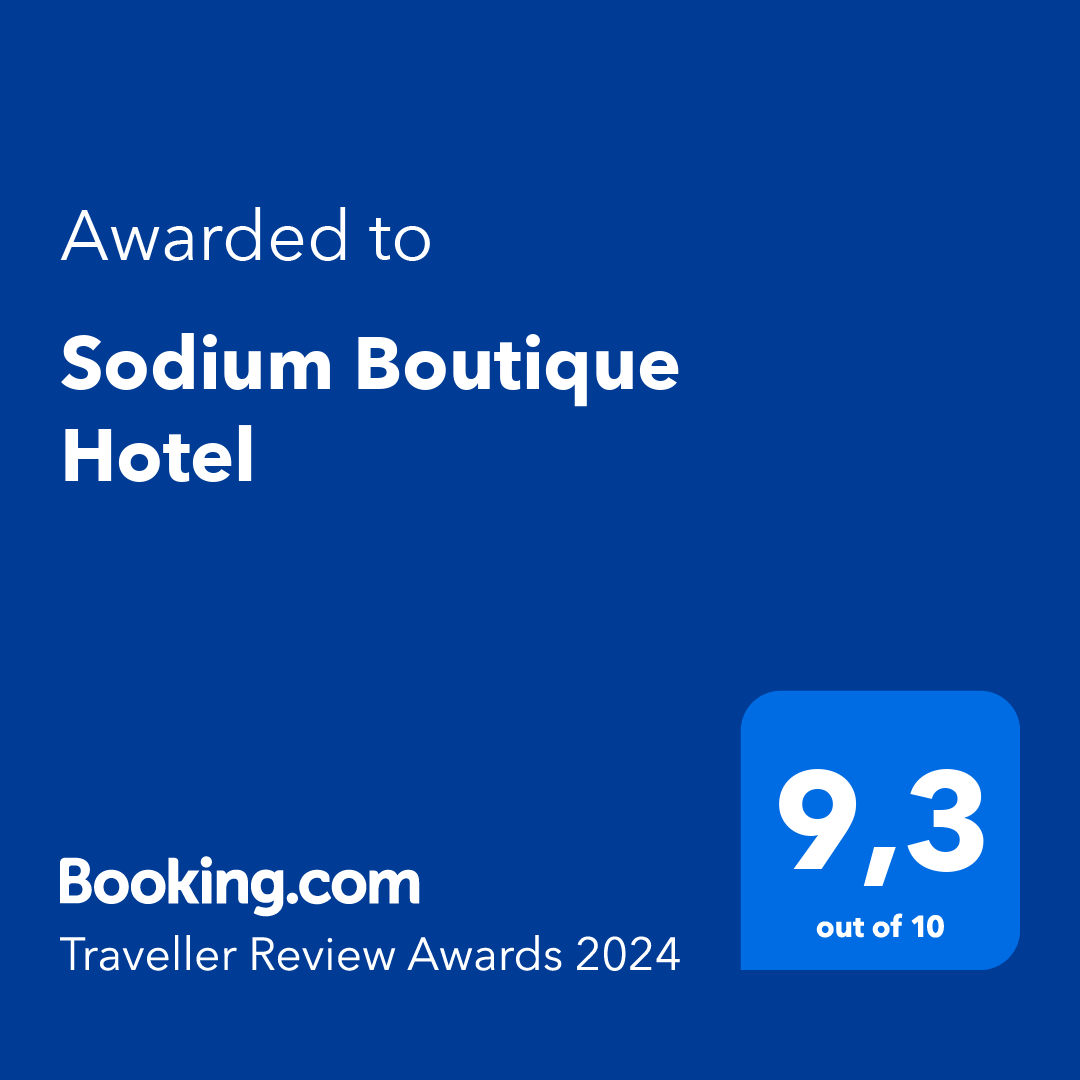 booking.com traveller review awards